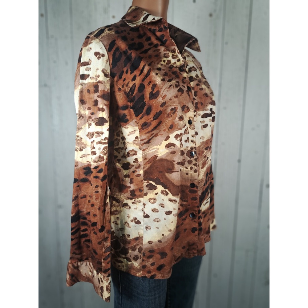 Chicos Additions Animal Print Button Down Shirt Brown‎ Leopard Stretch Size 1 M